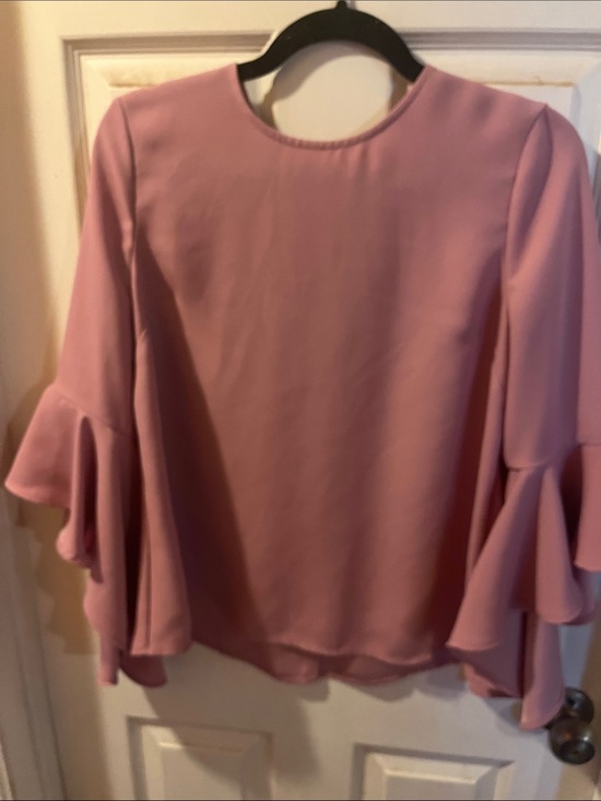Ted Baker Tops - Ted Baker Juula waterfall sleeve Dusty Pink Blouse